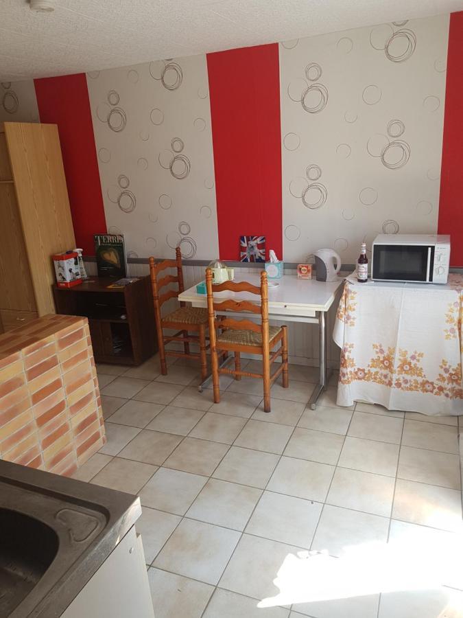 Maisonette Proche Bourges 1 Piece Mehun-sur-Yevre エクステリア 写真